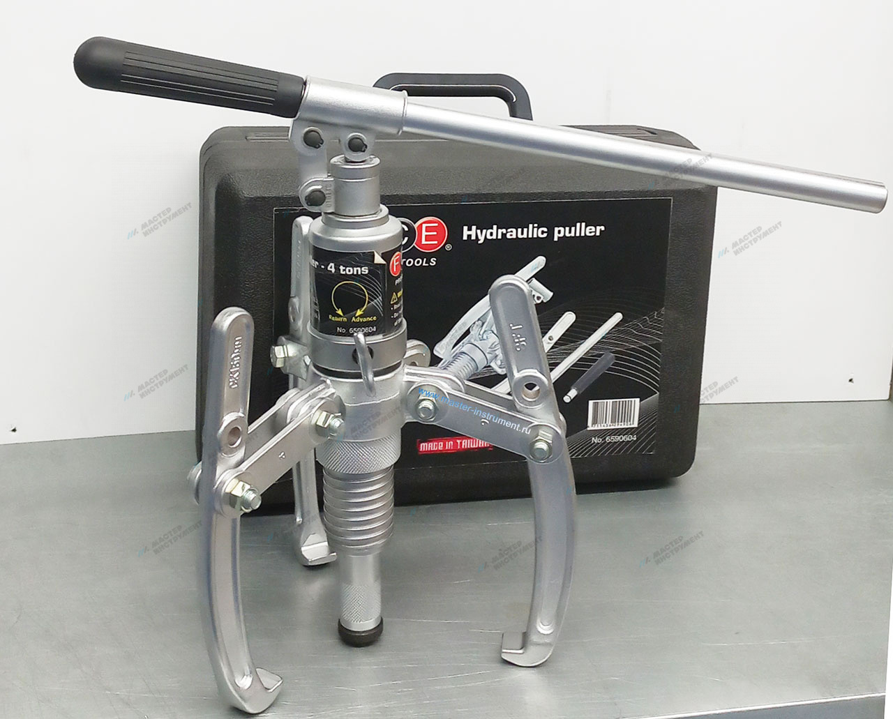 Съемник двух-трехзахватный переставной 6" гидравлический 4 тонн