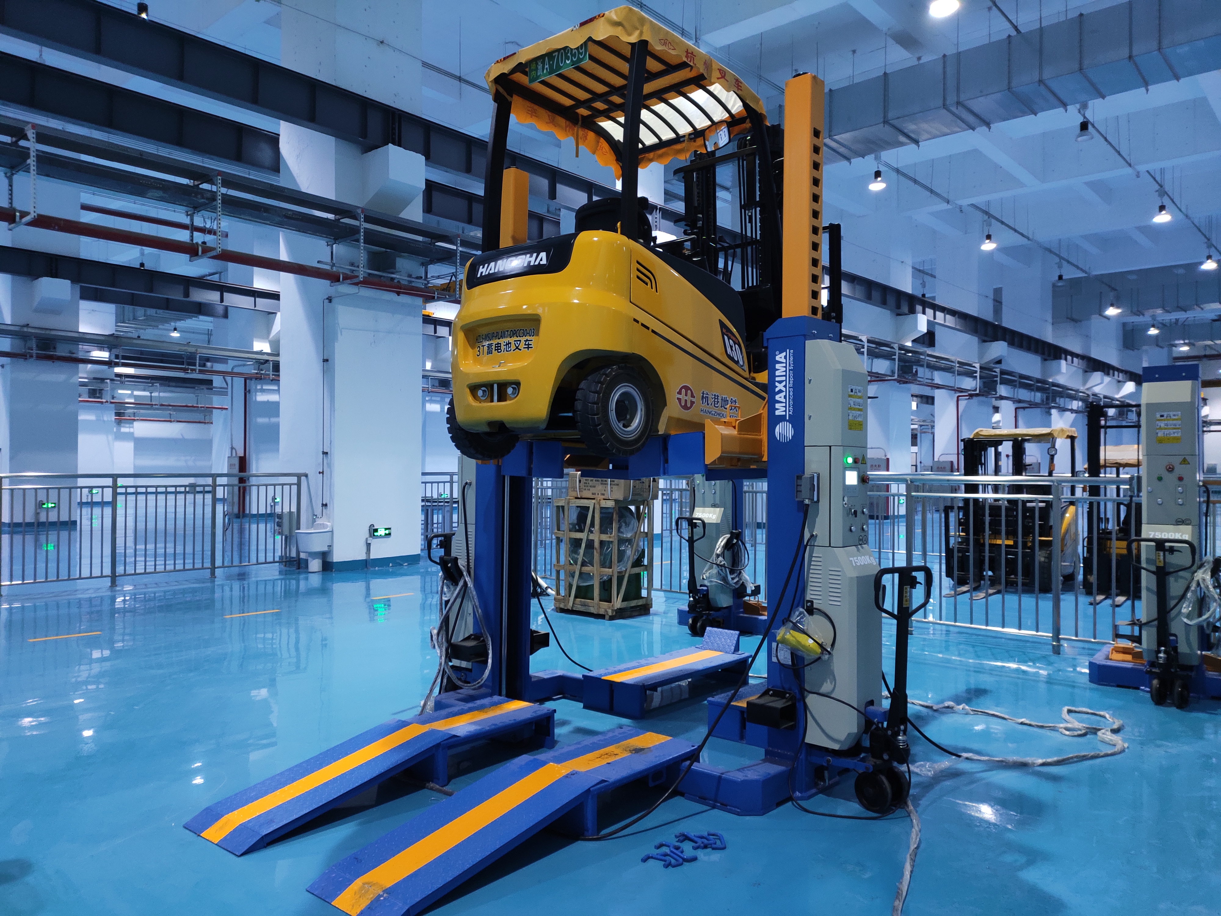 ATIS FL Подъемник для погрузчиков 