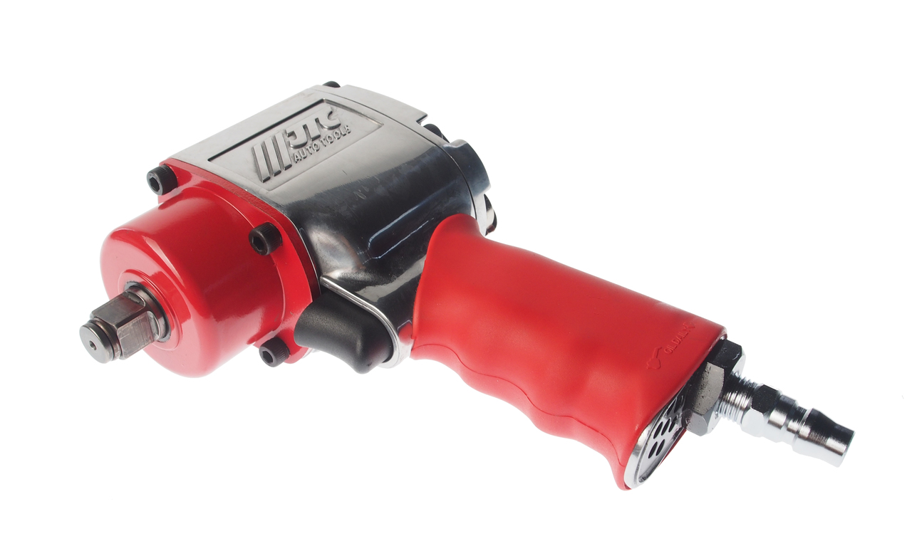 JTC-5001A - Гайковерт пневматический 1/2" 678Нм 10000об/мин. 158л/мин. 90PSI ударный JTC - 
Высокопроизводительный инструмент.
Корпус состоит из двух частей.
Конструкция со смещенным двигателем.
Контроль переключения скоростей.
Максимальный крутящий 