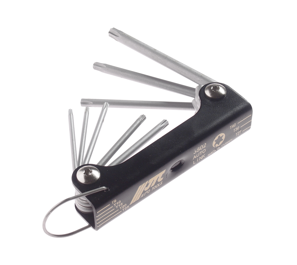 JTC-3502 - Набор ключей TORX T9-T40 складных 8 предметов JTC -  
Удобный раскладывающийся набор ключей TORX с большим крутящим моментом. 
 Изготовлены из закалённой хром-ванадиевой стали. 
 Размеры: T9, Т10, Т15, Т20, Т25, Т27, Т30, T40. - 8 шт. 
Коли