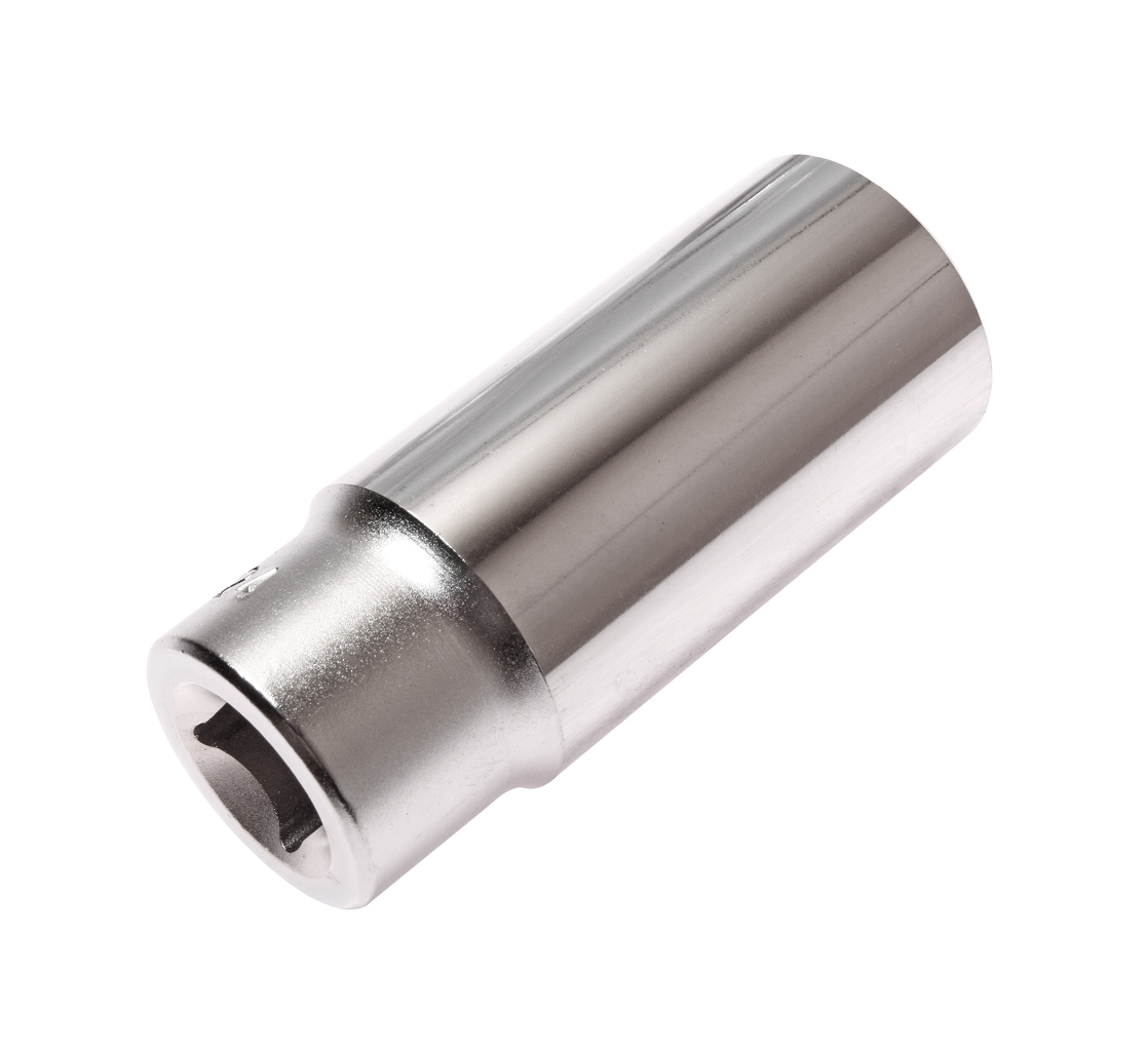 JTC-47624 - Головка торцевая 1/2" 24мм глубокая L=76мм JTC - 
  6 граней, метрический размер. 
  Изготовлена из закаленной хром-ванадиевой стали.    
  Размер: 1/2&rdquo;х24 мм.
  Общая длина: 76 мм.    
  Количество в оптовой упаковке: 10 шт. и 100 
