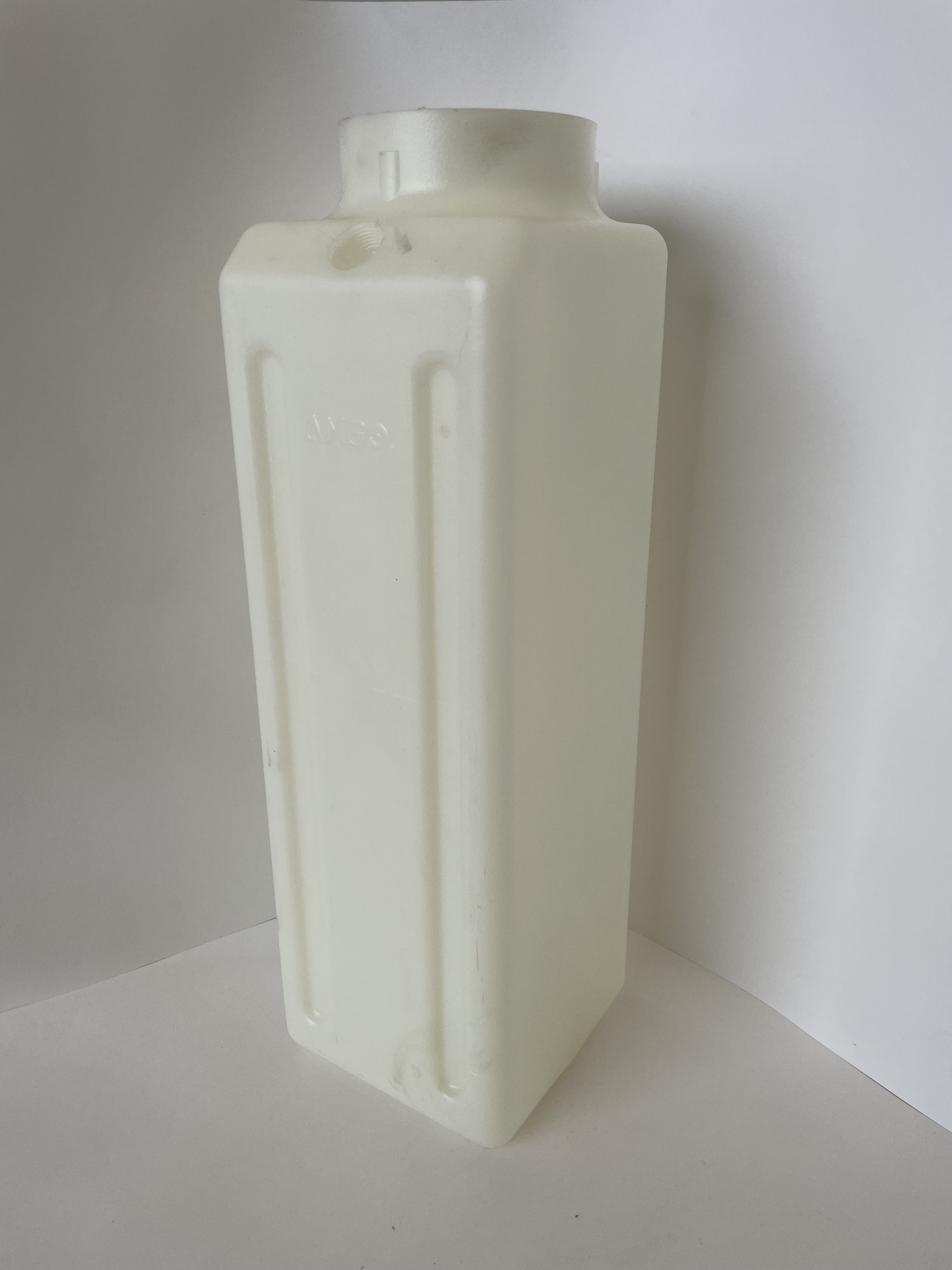 81400275 Бачок для Гидростанции AMGO (белый) 11л.