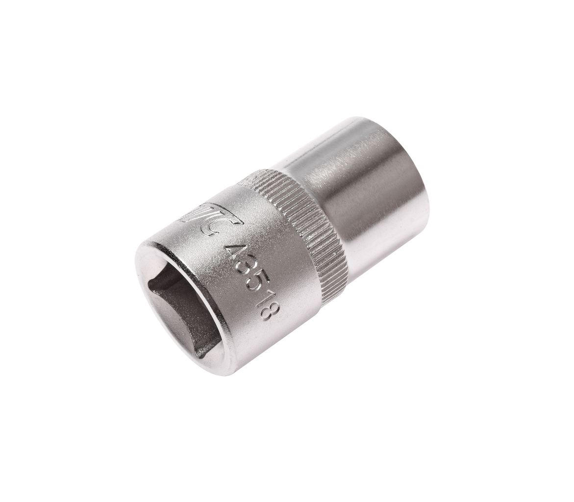 JTC-43518 - Головка торцевая 1/2" TORX E18 L=38мм JTC - 
  Изготовлена из закаленной хром-ванадиевой стали. 
  Размер: 1/2&rdquo;хE18.
  Общая длина: 38 мм. 
  Количество в оптовой упаковке: 10 шт. и 200 шт. 
  Габаритные размеры: 38/22/22 мм. (Д/Ш/В