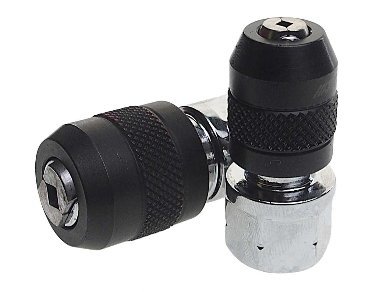 JTC-7824 - Держатель метчиков M03-M08, М6-М12 для JTC-5702A 2 предмета JTC - 
Обработанный хром-молибденовый сплав, который использовали вместо литого материала, позволил увеличить крутящий момент.
В комплекте: метчик #1, 3/8" DR/19 мм, &Oslash;20.5, M3-M