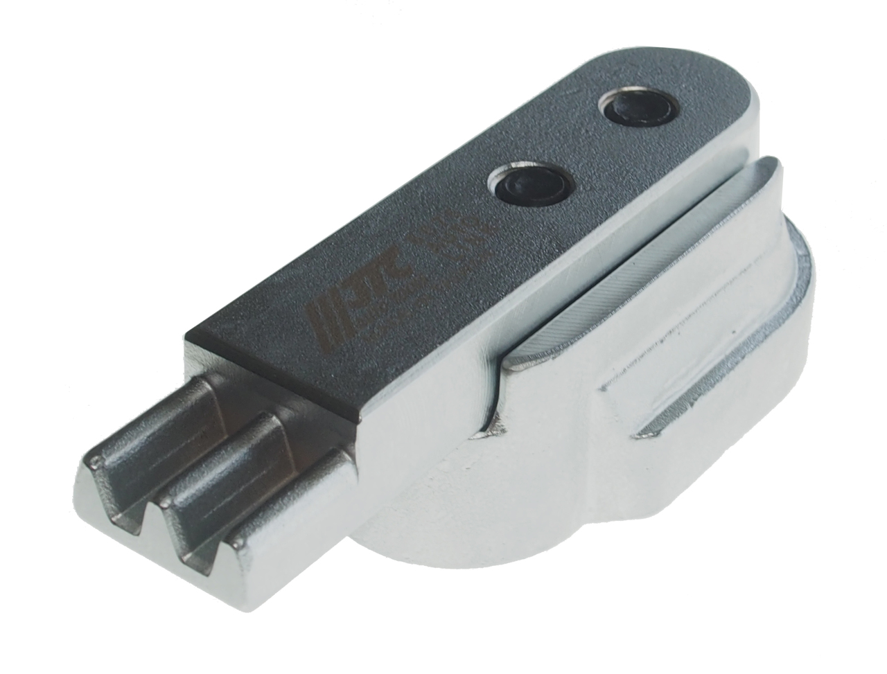 JTC-6675 - Фиксатор маховика (BMW N20,N26 OEM 222742) JTC - 
Предназначен для фиксации маховика КПП перед разбором двигателя.
Применение: BMW N20, N26 рестайлинг.
Номер ОЕМ: 8330222742.
