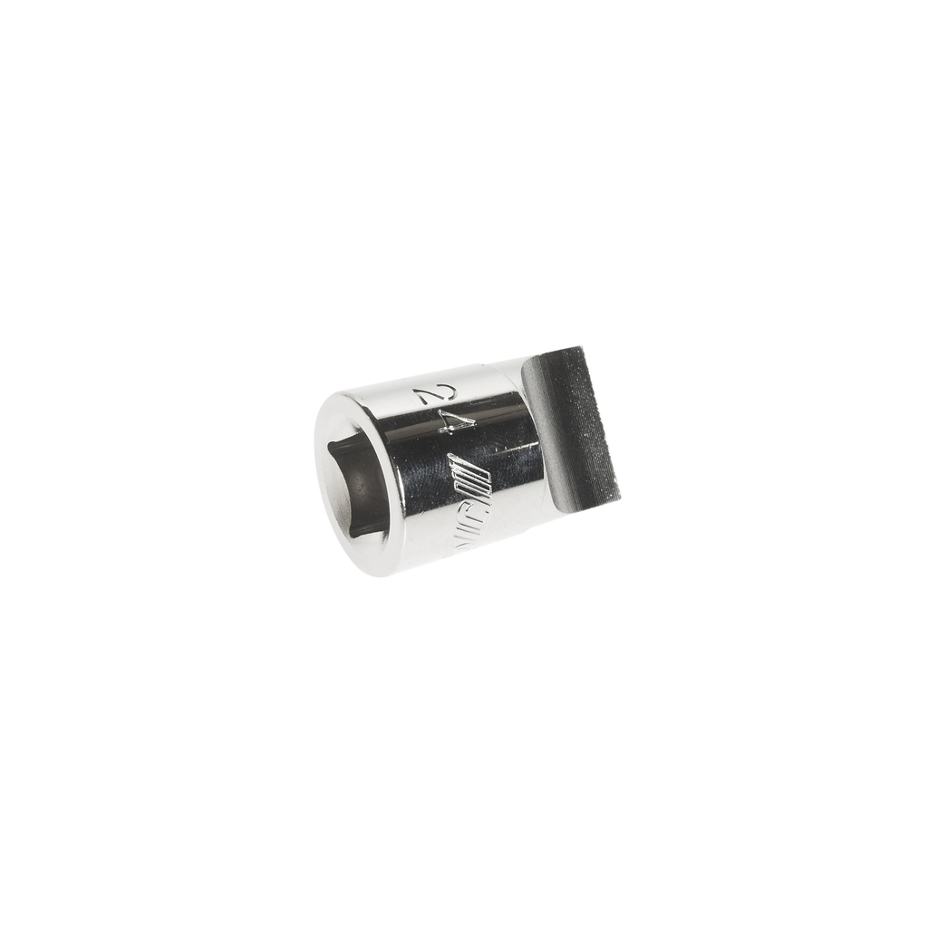 JTC-4725 - Головка шлицевая 1/2" SL 24мм JTC - 
Специальная конструкция для снятия / установки  фиксирующей гайки на грузовике.
Размер: 1/2" Dr.4,0 х 24 мм. В упаковке: 12 шт. и 72 шт.
