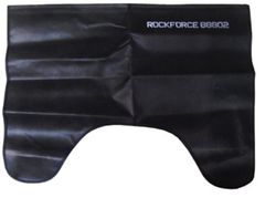 Коврик защитный RF-88802: магнитный на крыло а/м  630х830мм ROCKFORCE /1