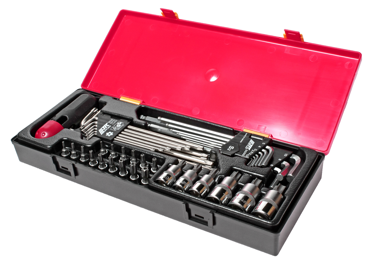 JTC-K1401 - Набор инструментов TORX,HEX (ключи,головки с насадками) 40 предметов в кейсе JTC - 
  В комплекте:

  
  
    JTC-3924: набор г-образных ключей TORX с отверстием: T10H, T15H, T20H, T25H, T27H, T30H, T40H, T45H, T50H + рукоятка - 10 шт.
 