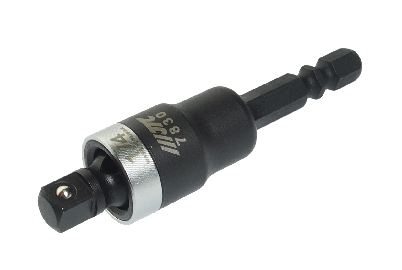 JTC-7830 - Адаптер 1/4"х1/4" (6.35мм) карданный под шуруповерт JTC - 
Материал: хром-молибденовая сталь.
Подходит для большинства беспроводных электроинструментов.
Универсальный шарнирный механизм обеспечивает работу в 30 направлениях.
Посадочный квадрат: