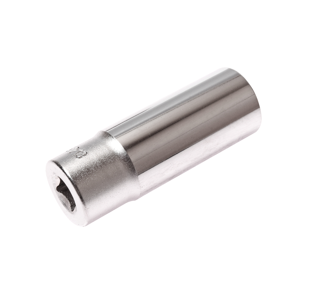 JTC-25213 - Головка торцевая 1/4" 13мм глубокая L=50мм JTC - 
  6 граней, метрический размер. 
  Изготовлена из закаленной хром-ванадиевой стали.    
  Размер: 1/4&rdquo;х13 мм.
  Общая длина: 50 мм.    
  Количество в оптовой упаковке: 20 шт. и 200 